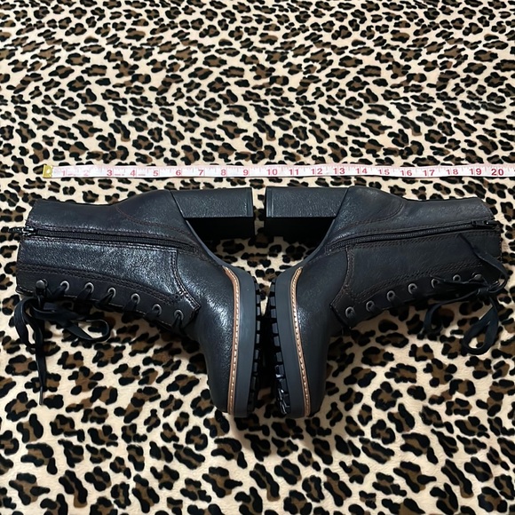 NATURALIZER 🖤 Callie Mid Shaft Lace-Up Leather Bootie 8 Wide Heel Zip Black 8.5 - Picture 16 of 17